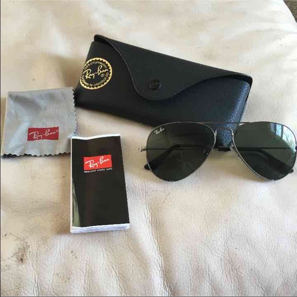 Authentic rayban aviators.