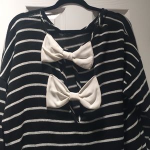 NEW | bow back sweater