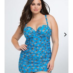 NWT pineapple one piece swimsuit from torrid sz 2