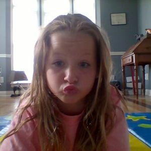 Meet your Posher, Ava