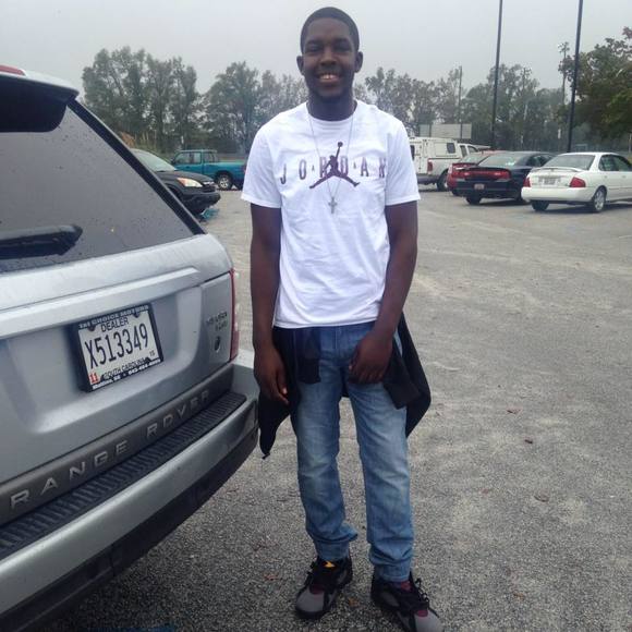 Meet your Posher, Cameron - Picture 1 of 1