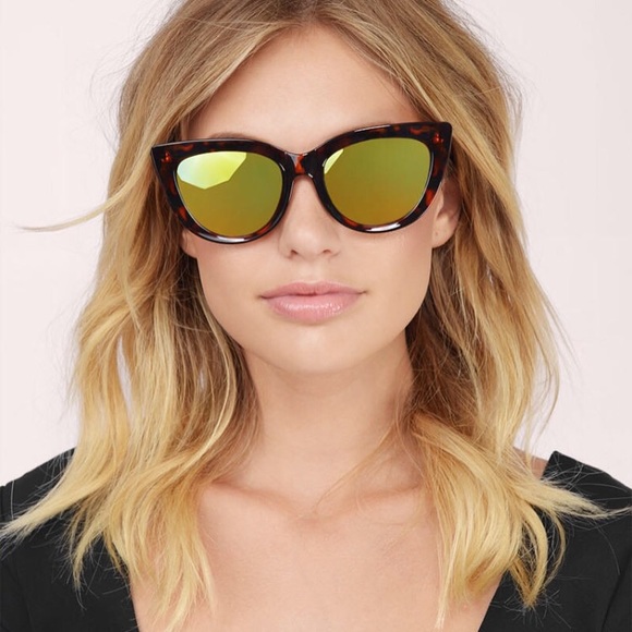 🎉HP🎉 NWT Quay Rhymes Sunglasses in Tortoise/Gold - Picture 3 of 5