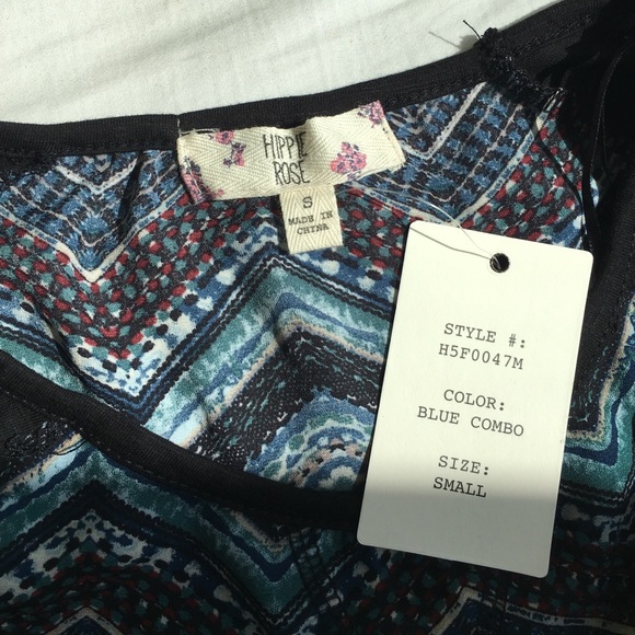 Patterned small Hippie Rose flowy mid-sleeve shirt - Picture 4 of 4