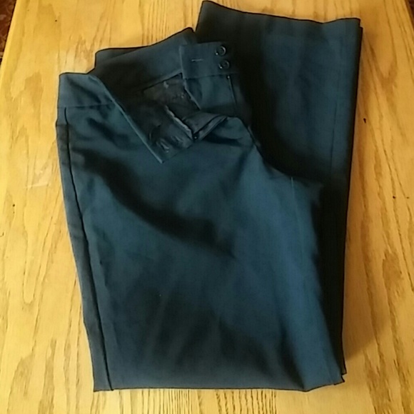 NY&COMPANY.   Gently used clean pant. Petite 8