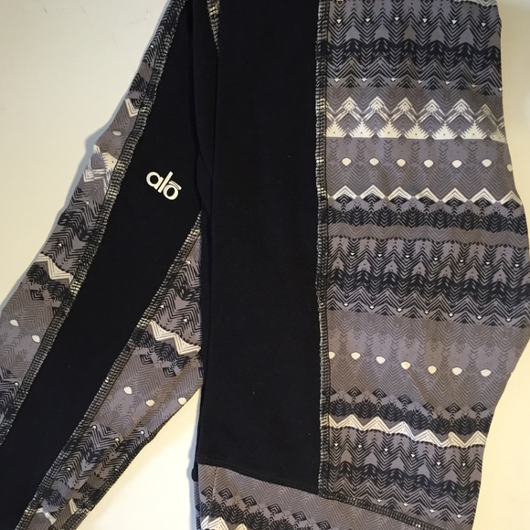 ALO YOGA full legging w side stripe