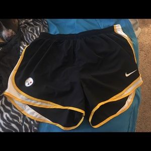 Pittsburgh Steelers Nike shorts