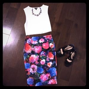 Express Floral Pencil Skirt! Size small