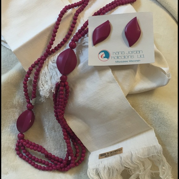 📻VINTAGE📺WOOD NECKLACE, EARRINGS & SCARF SET