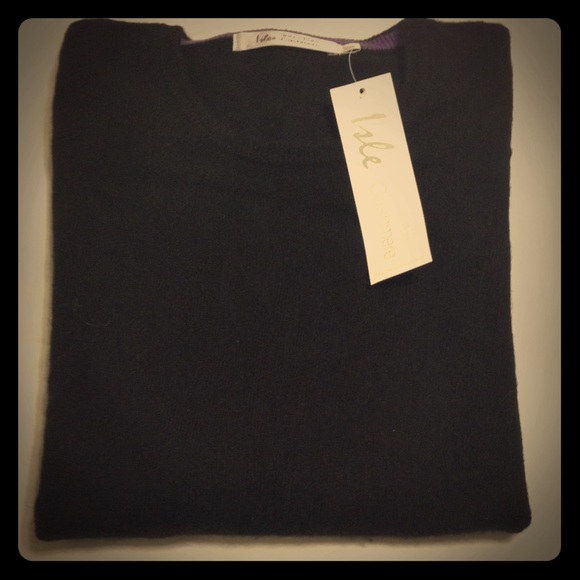 NWT Scottish cashmere sweater