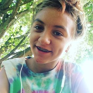 Meet your Posher, Shelby