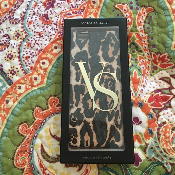 Victoria's Secret iPhone 6 case - Picture 1 of 1