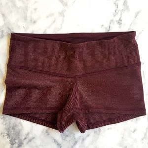 Lululemon Wunder Short 2"