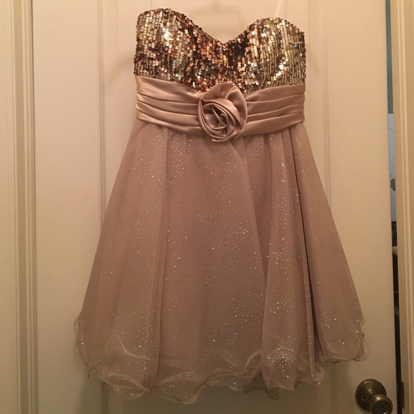 Xtraordinary party dress