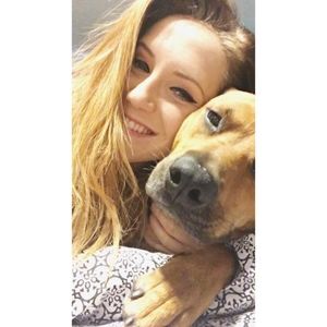 Meet your Posher, Abby