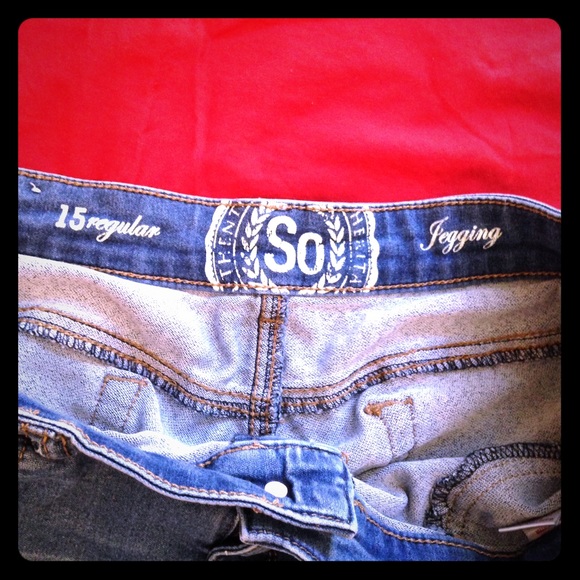 SO size 15 jeggings 40