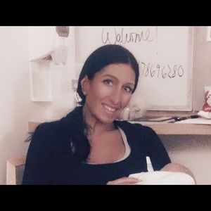 Meet your Posher, Alaina