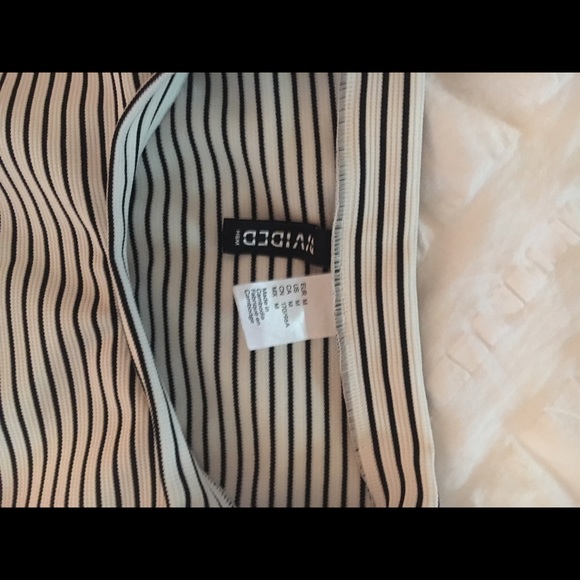H&M RUFFLED STRIPPED TOP SIZE M!! Like new!! - Picture 2 of 3