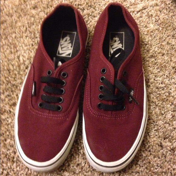Women's maroon vans