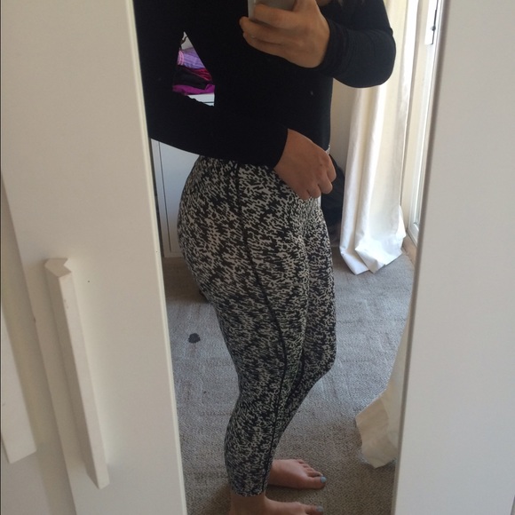 black & white nike pants