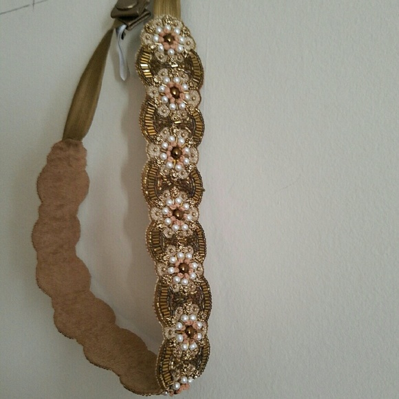Anthropologie belt