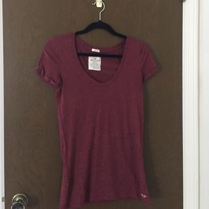 Hollister scoop neck tshirt, size small
