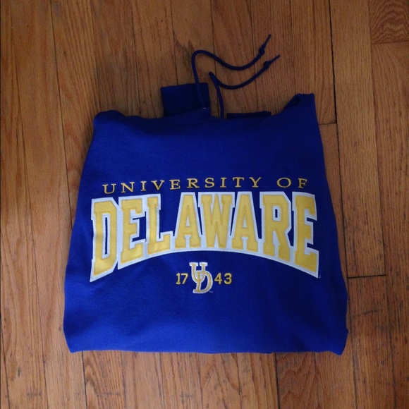 University of Delaware hoodie