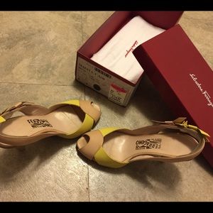 Sling coming lilloose on me since after pregnancy