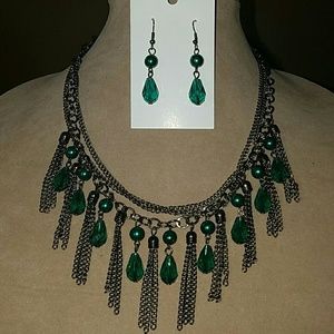Multilayer necklace and earrings set
