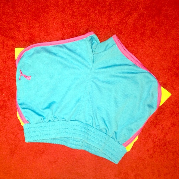 Girls puma shorts
