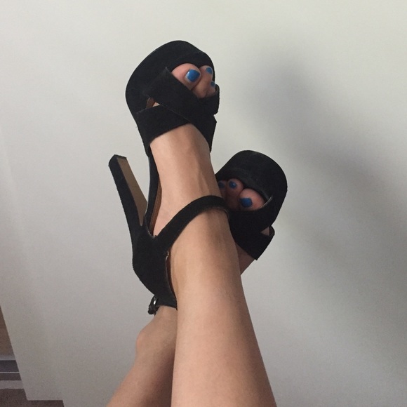 Steve Madden Shoes - ⚡️SALE⚡️Steve Madden Gabor Heels