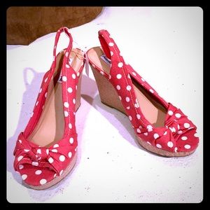 BNWT pink polka dot espadrilles