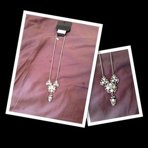 Pearl and crystal necklace