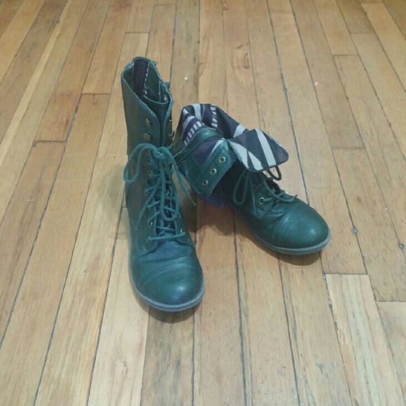 Hunter Green, Combat Boots, 2 ways