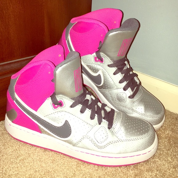 Nike Pink High-top Force Shoes EXCELLENT CONDITION