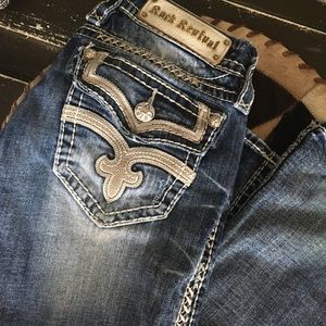 Size 28 Rocks