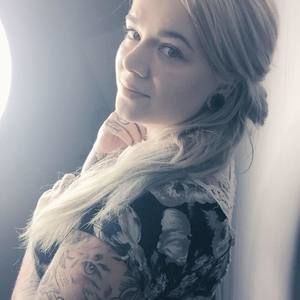 Meet your Posher, Shae