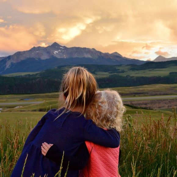 Meet your Posher, Cheri - Picture 2 of 2