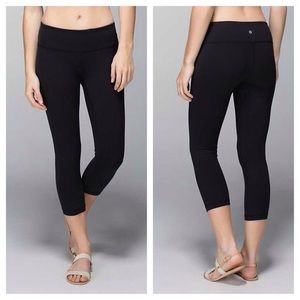 Lululemon black wunder under