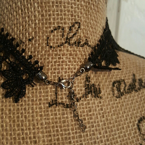 Black Choker NWOT - Picture 2 of 2
