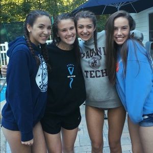 Meet your Posher, Lexi