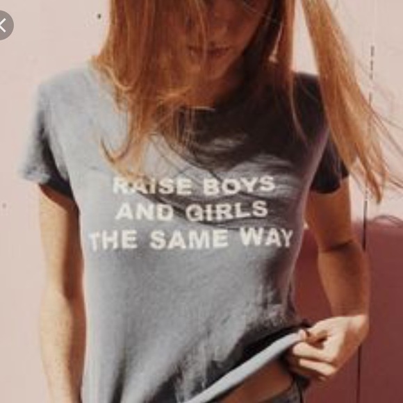 Graphic Brandy Melville t shirt