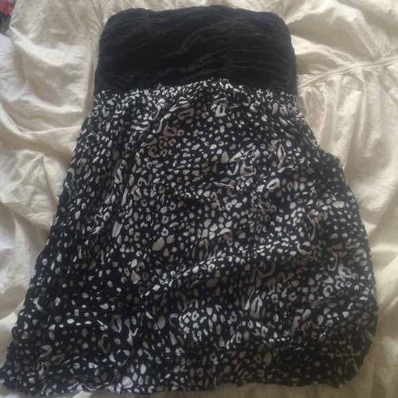 Wet seal flowy dress