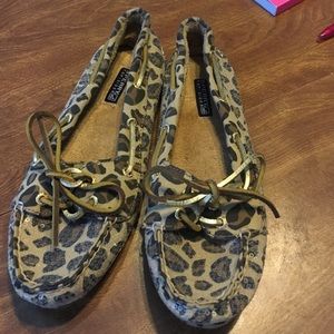 Leopard Sperry Top-Sider moccasins.