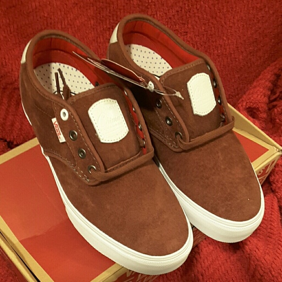 Vans Shoes - *SALE*  Vans Chima Estate Pro Sneaker, sz 9