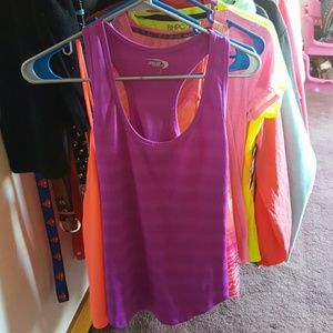 Athletic tank top