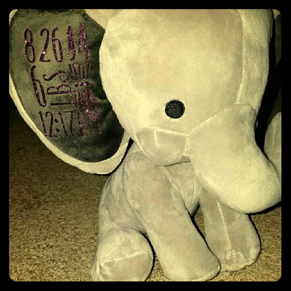 Custom elephants
