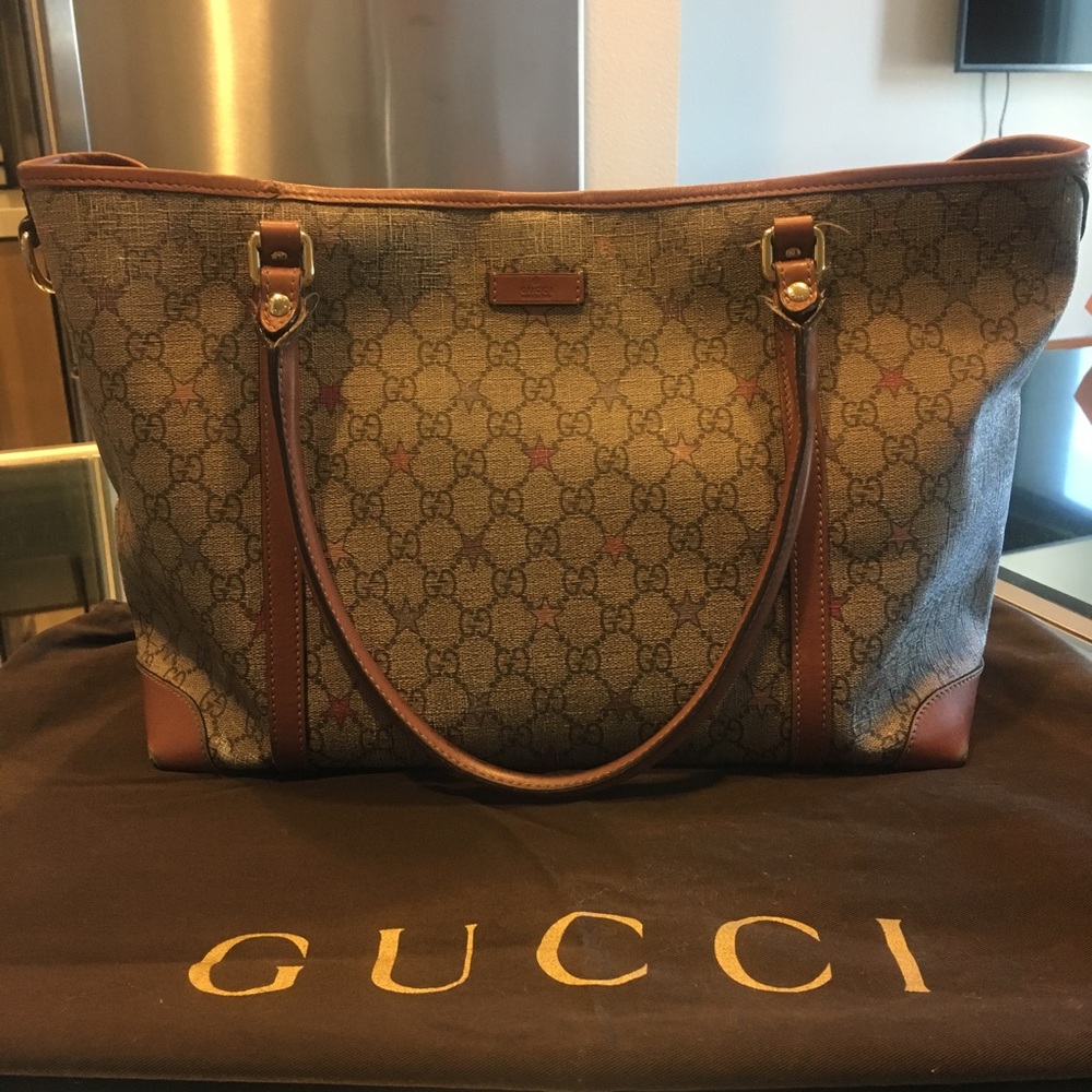 Gucci Joy supreme star tote and duster! RARE!