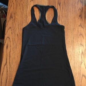 Lululemon black tank