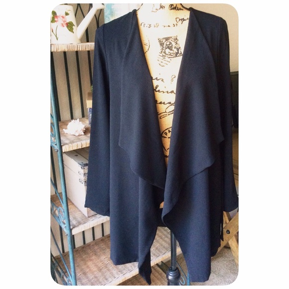 Black Drape neck Trench❤️ - Picture 2 of 4