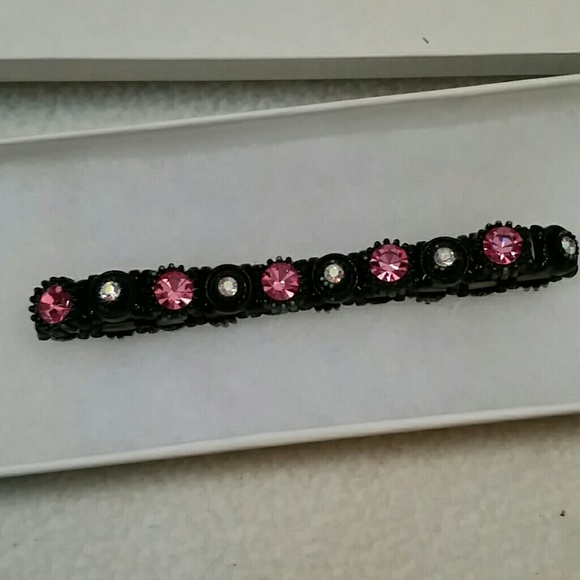 Pink and black embellished stretchable bracelet